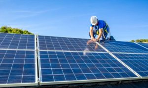 Installation et mise en production des panneaux solaires photovoltaïques à Bages